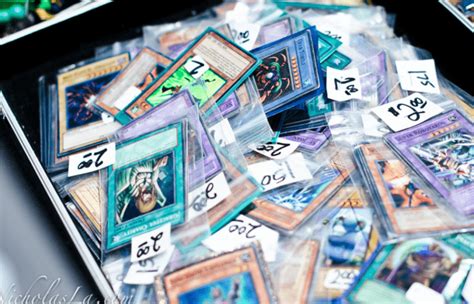 Does gameetop sell magic cards